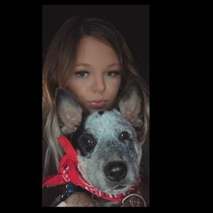 Meet your Posher, Bailee